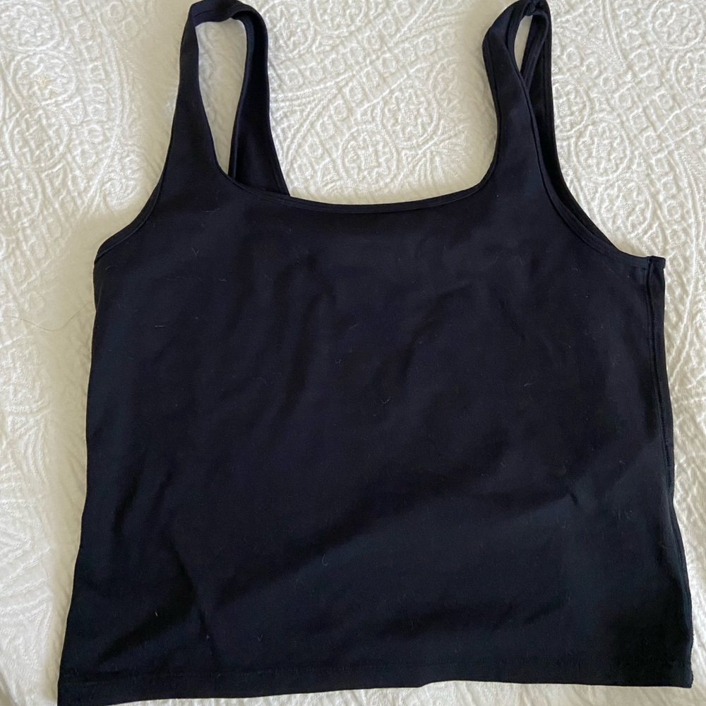 Abercrombie and Fitch black cropped tank-size L